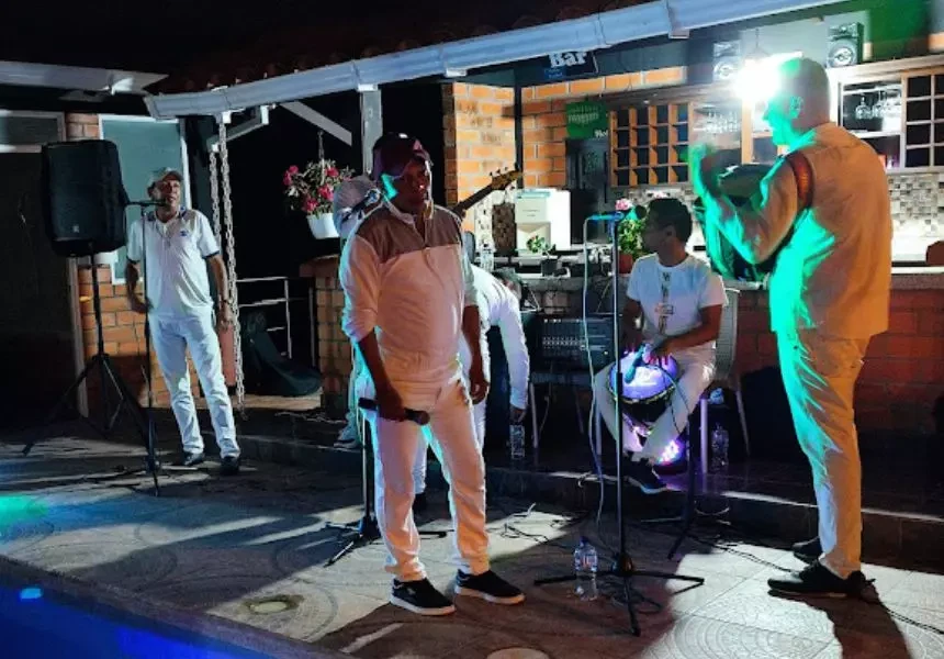 Virtuosos del Vallenato